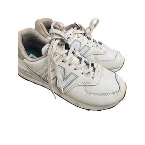 New Balance 574 Sneakers Men's Size 7.5 Women's 9 Beige & White Casual Shoes